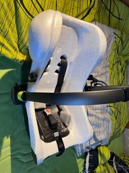 autosedačka Nuna PIPA Lite i-Size + Isofix základňa - 16