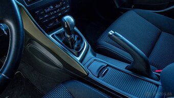 Honda Civic Combi 1.6 i-DTEC (88 kW) - 16