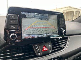 Hyundai i30 NLine Fastback 1.4 T-GDi 103KW // NELAKOVANÉ// - 16