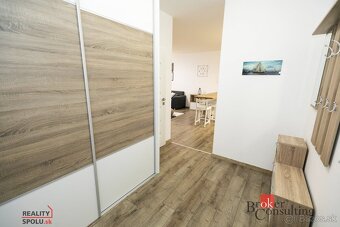 Prenájom 2 izbový byt Banská Bystrica - centrum, novostavba, - 16