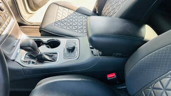 Jeep Grand Cherokee 3.0V6 CRD limited A/T - 16