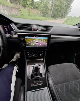 Škoda Superb Combi  2.0 TDI DSG Virtual 2021 110kW - 16