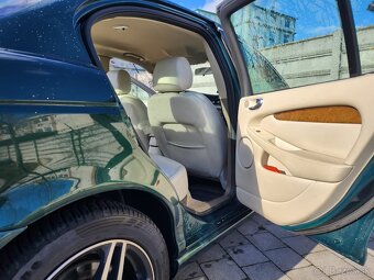 Jaguar X-Type 2.5 benzin - 16