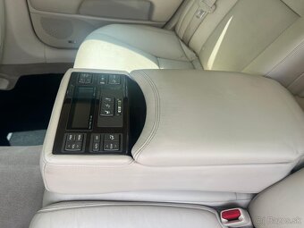 Lexus Ls460 v8 - 16