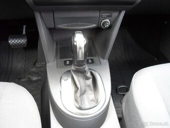Volkswagen Caddy 1.6 TDI 102k DSG automat,ťažné,klima,tempom - 16