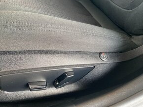 BMW 520D xDrive 140kW Touring AT/8 - 16