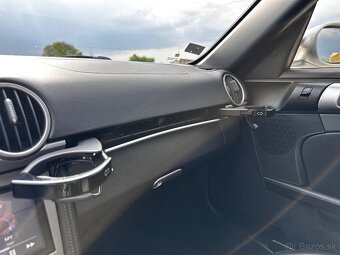 Porsche Cayman S - 16