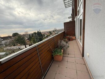 4 izbový veľkometrážny byt s krásnym výhľadom a terasou - 16