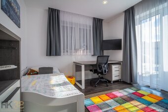 Exkluzívny rodinný dom s krásnym pozemkom pod Tatrami - 16