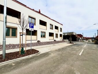 2-izb.byt SLNEČNÁ PLÁŇ, loggia, skolaudovaný - 16