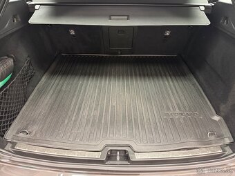 Volvo XC60 B4D4x4 R-DESIGN,Facelift model 2022,Harman,Kamera - 16