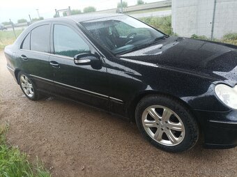 Mercedes c 220 - 16