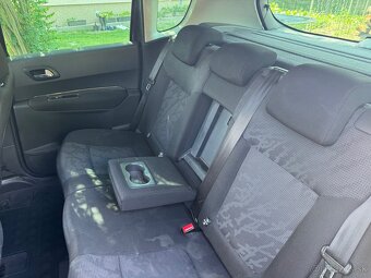Peugeot 3008, 2.0 HDi 110 kW - 16