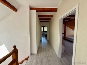 Nadštandardný rodinný dom blízko centra v Prievidzi - 16