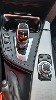 Predám BMW F30 328ixDrive MPacket - 16