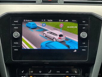 VW PASSAT B 8.5 2.0 TDI 147KW ELEGANCE KAMERA TAŽNÉ 2021 - 16