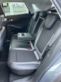 Opel Grandland X 1.2 TURBO S&S Innovation A/T6 - 16