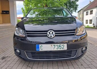 Volkswagen Touran 2,0 TDI Cup Comfort nafta manuál 103 kw - 16