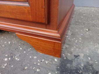 Kancelársky drevený stôl - 16