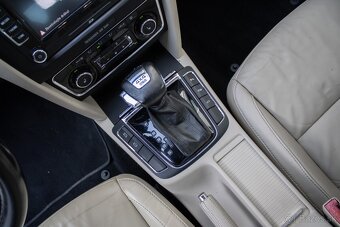 Škoda Superb Combi 3.6 FSI 4X4 Elegance - 16