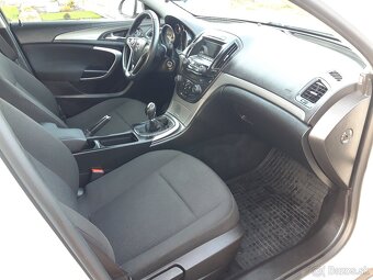 Opel Insignia benzín + plyn - 16