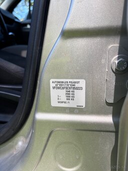 Peugeot 207 1.4 E, r. v. 2009 - 16