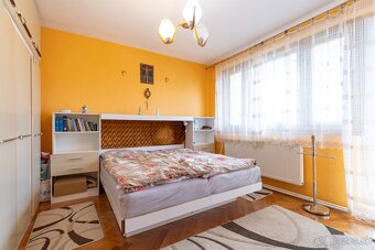 NA PREDAJ 4 IZBOVÝ RODINNÝ DOM S KRÁSNYM POZEMKOM | OBEC KEC - 16