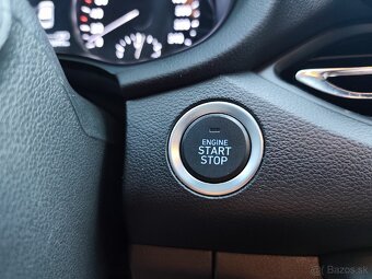 Hyundai i30 1.5 T-GDi mHEV iMT Play - 16