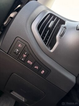 Predám KIA SPORTAGE - 16