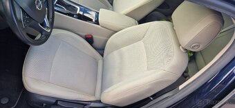 Opel Insignia ST 2.0 CDTI S S Innovation AT8 - 16