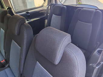 Predám ford galaxy 2,0,TDCi, 103kw 2/2012 7 miestny - 16