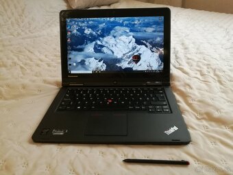Tablet a netbook v jednom. Lenovo YOGA. - 16