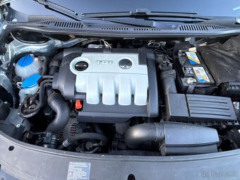 Volkswagen Touran 1.9 TDi United 245tkm 2009 - 16