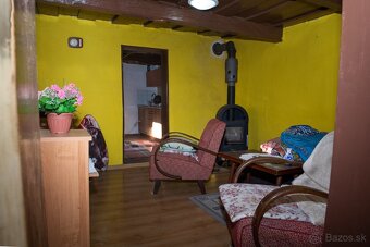 REZERVOVANÉ  Chalupa na predaj v obci Divín - 16