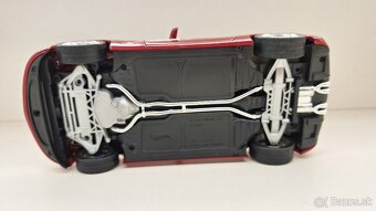 1:18 CHEVROLET CORVETTE C6 - 16
