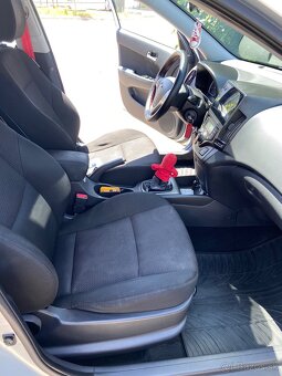 Hyundai i30 2011 1.4 benzín manual - 16