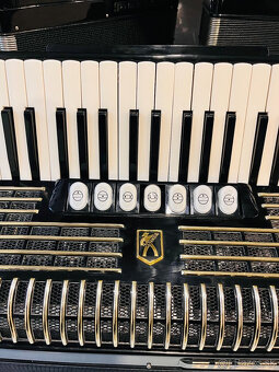 Predám akordeón HOHNER Verdi III 120 basový Používaný- Top s - 16