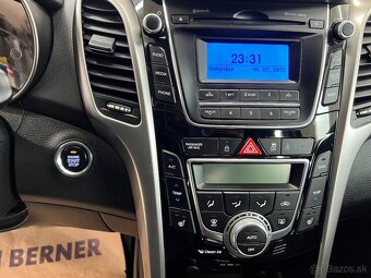 Hyundai i30 1.6i 99kw VYHŘ.SEDAČKY ALU PO ROZVODECH SERVISKA - 16