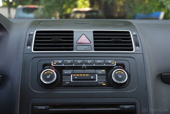 Volkswagen Touran 1.60 TDI , 1. majiteľ, Sr. voz, automat, 7 - 16