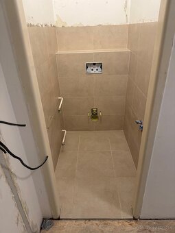 Hodinovy manzel ,prerabky,rekonstrukcie bytov,obklady dlazby - 16