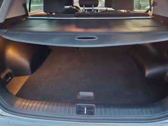 Kia Sportage 1.7CRDi 115KM Navi Kamera biela perla - 16