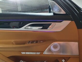 🔥 BMW 750Li xDrive INDIVIDUAL V8 MAX VÝBAVA 🔥 - 16