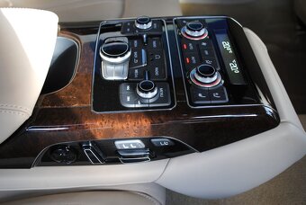Audi A8 4.0 TFSI V8 quattro tiptronic 8-st.⭐ODPOČET DPH⭐ - 16