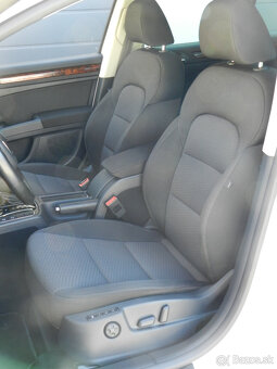 Škoda Superb Combi 2.0 TDI CR 170k Elegance DSG - 16
