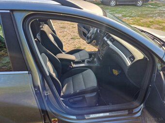 Škoda Superb Combi 1.6TDI,234000 km,08/2013,77kw - 16