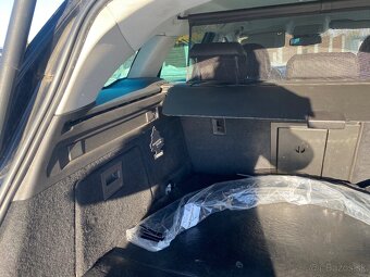 Opel Insignia sport tourer - 16