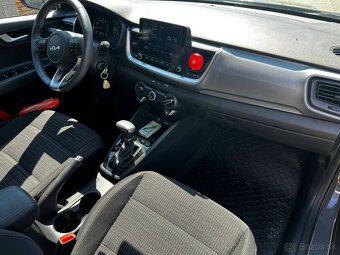 KIA Stonic 1.0 benzín - 16