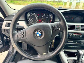 BMW 3 E90 320d 120kW - 16