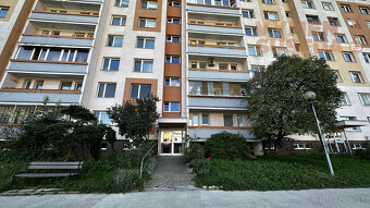 VYMEŇ SUSEDA - VÝNIMOČNÝ 1 IZB. KOMPLETNE ZREKONŠTRUOVANÝ,  - 16