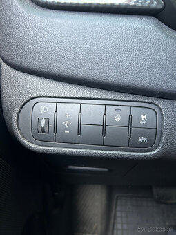 Kia Carens 1,7 CRDi, automat, r. 2017 - 16